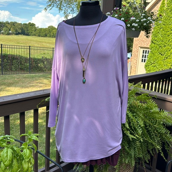 NWOT lilac oversized boxy Piko style top with tight sleeves - Medium / Large - Picture 1 of 6
